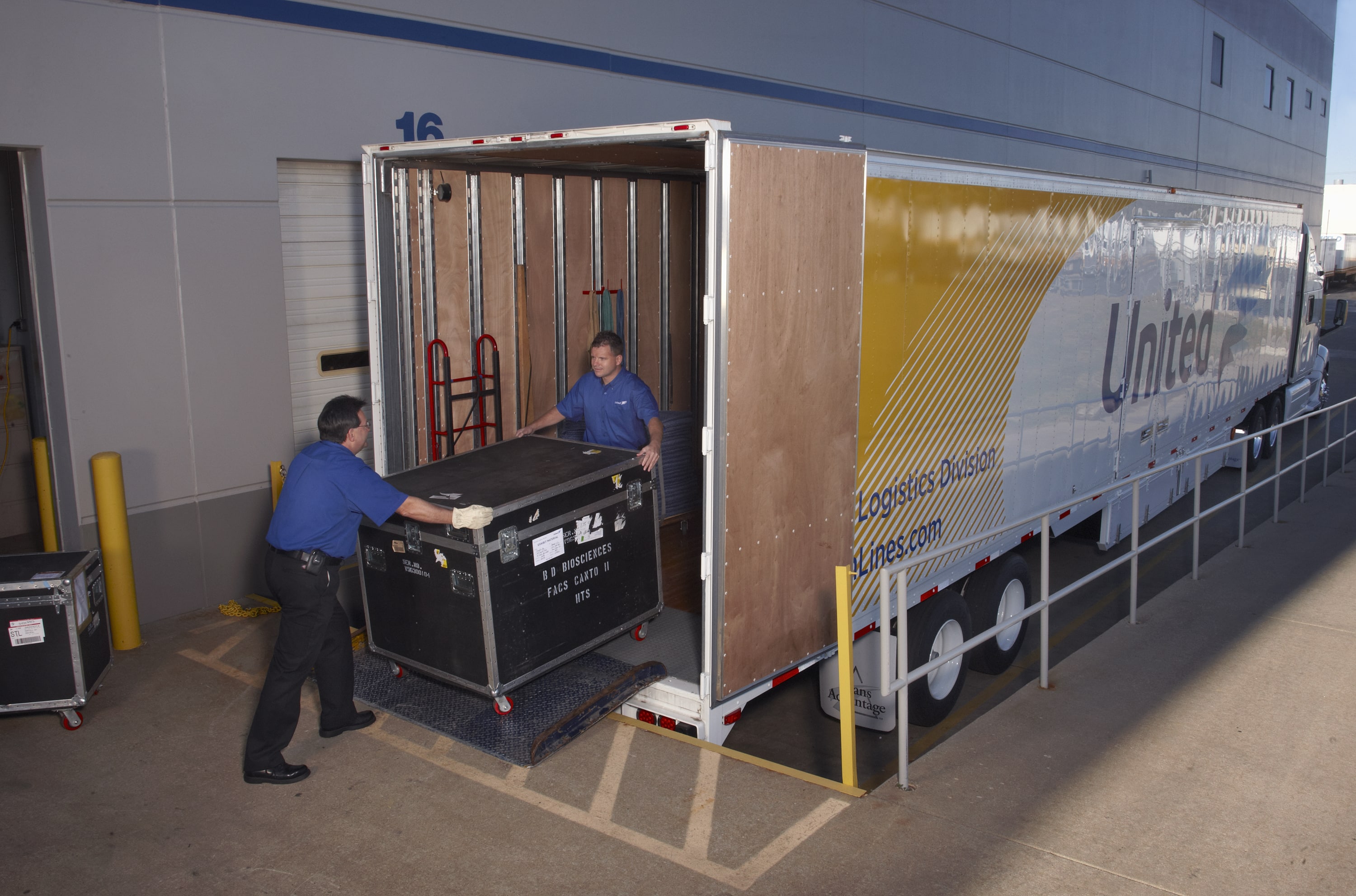 Interstate moving services from Metompkin, VA Professional movers for long distance moves to and from VA